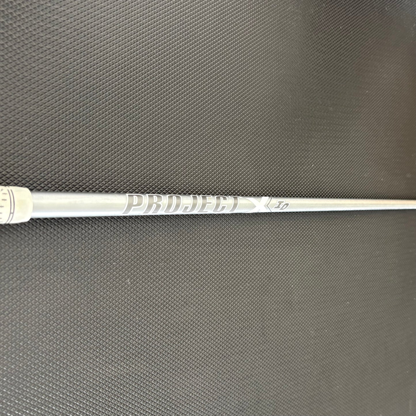 WILSON STAFF MODEL XB 2026 GAP WEDGE