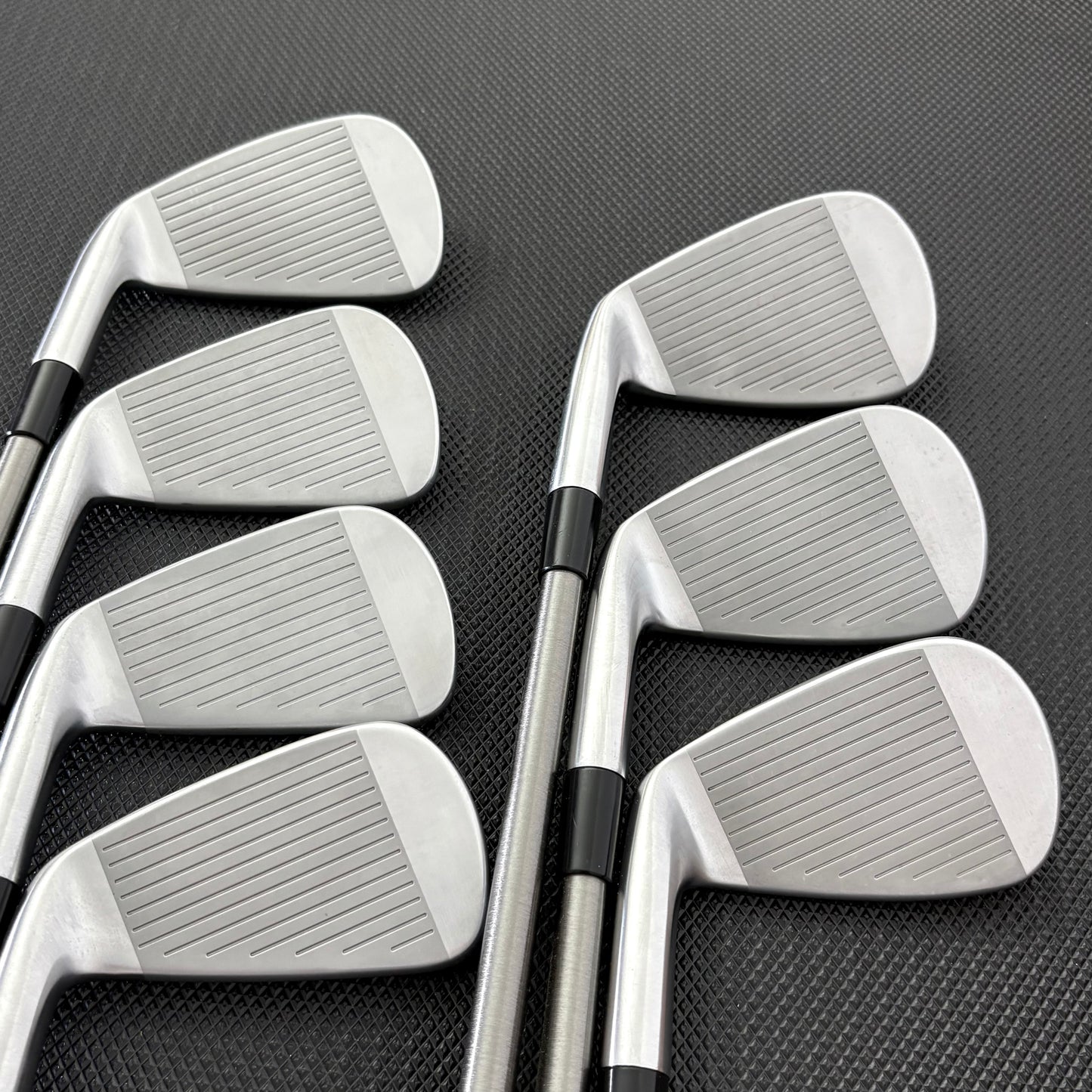 TAYLORMADE P770 2024 IRON SET