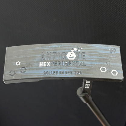 BETTINARDI ANTIDOTE HEXPERIMENTAL #9 PUTTER (35”) + HEADCOVER