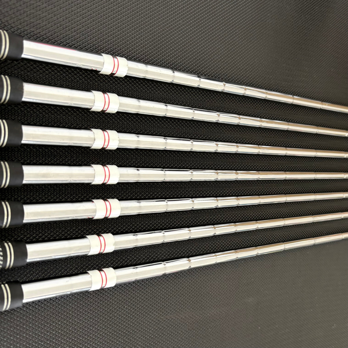 LH TAYLORMADE ROCKETBALLZ IRON SET
