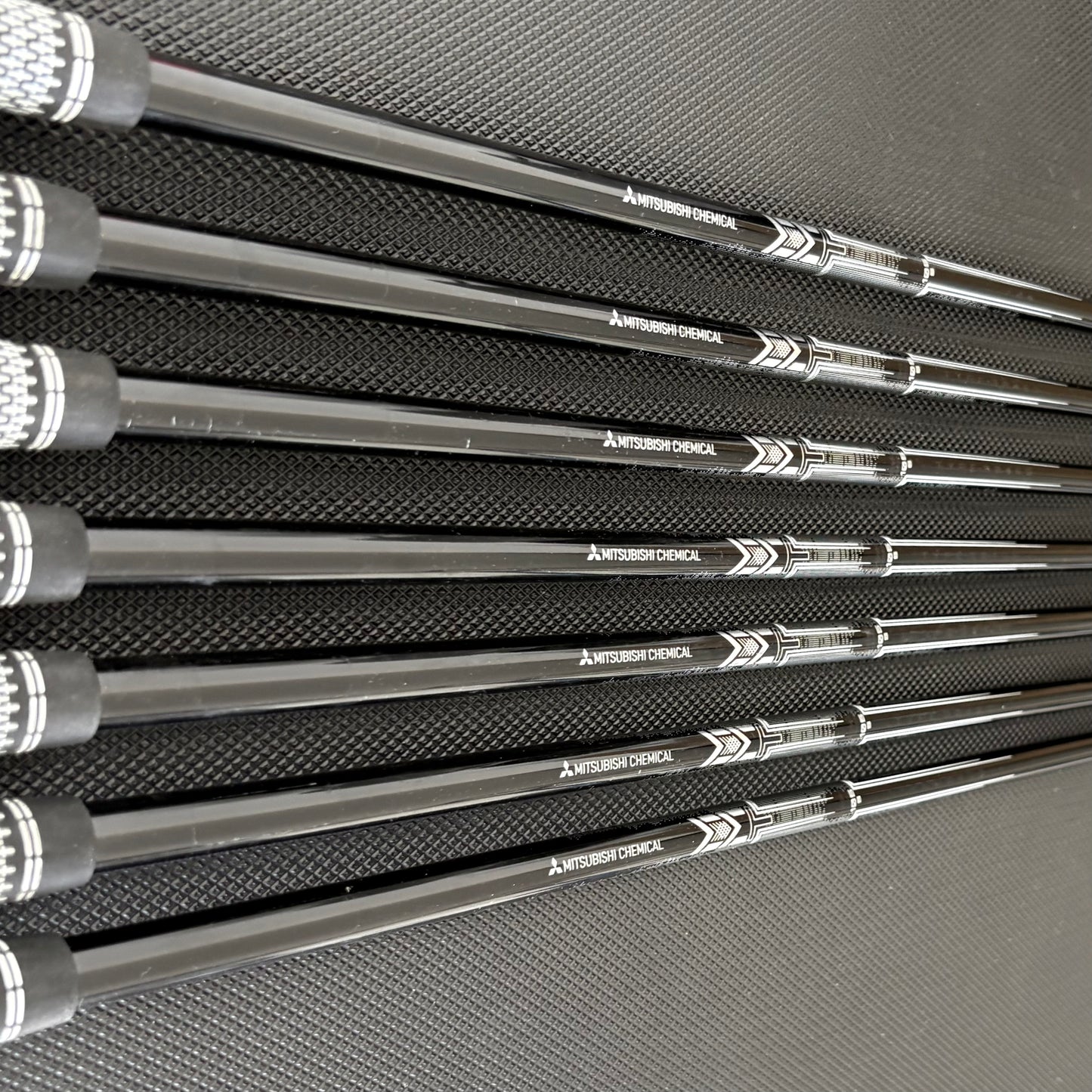 SRIXON ZX5 MKII BLACK CHROME IRON SET