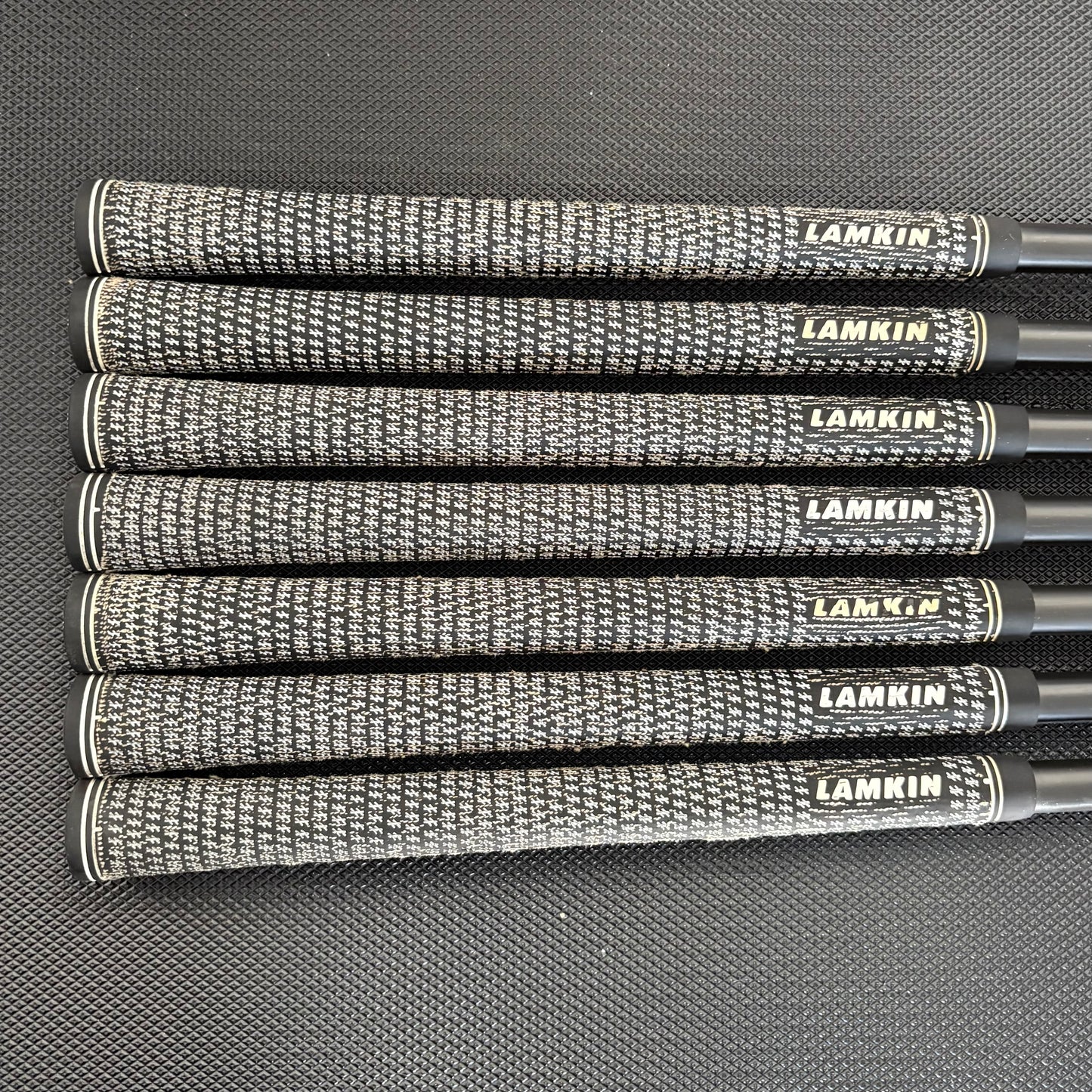 SRIXON ZX7 MKII BLACK CHROME IRON SET