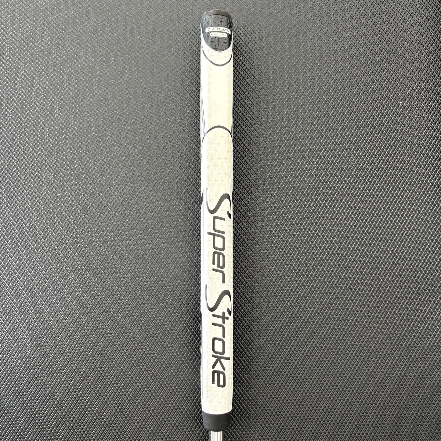 SCOTTY CAMERON SUPER SELECT NEWPORT 2.5 PLUS PUTTER (34”) + HEADCOVER
