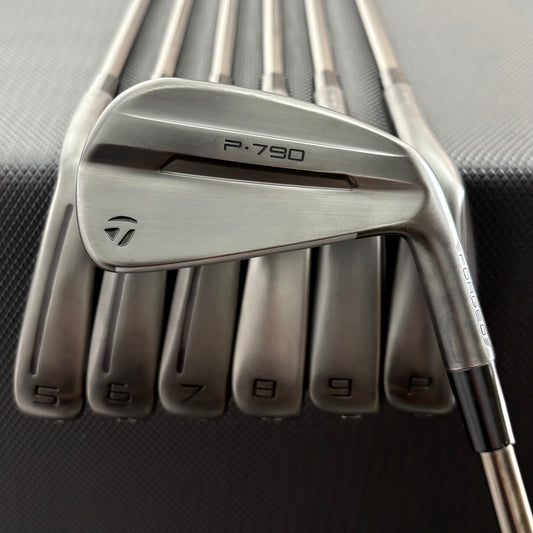 TAYLORMADE P790 BATTLE WORN IRON SET