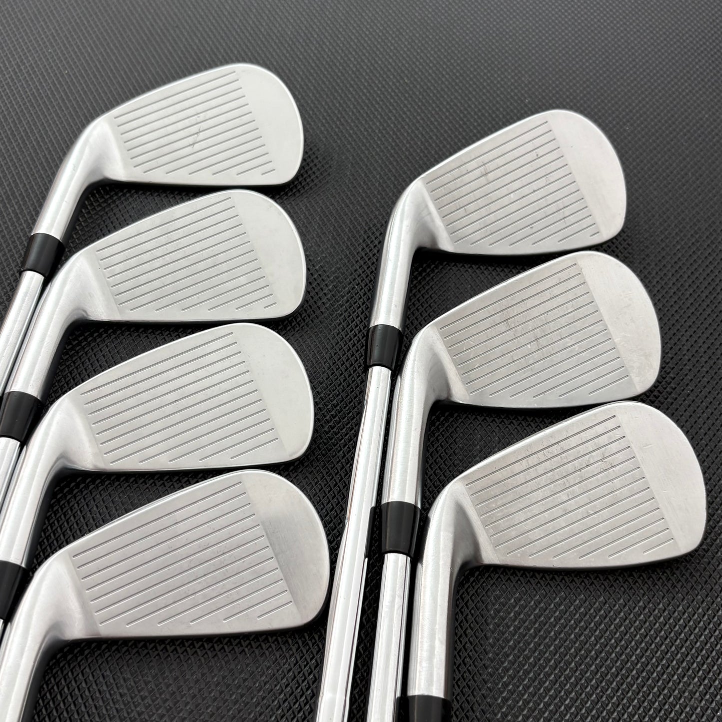TITLEIST T100 2023 IRON SET