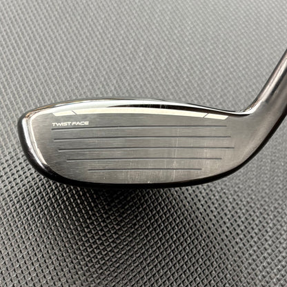 TAYLORMADE QI10 4 HYBRID (22 DEGREE) + HEADCOVER