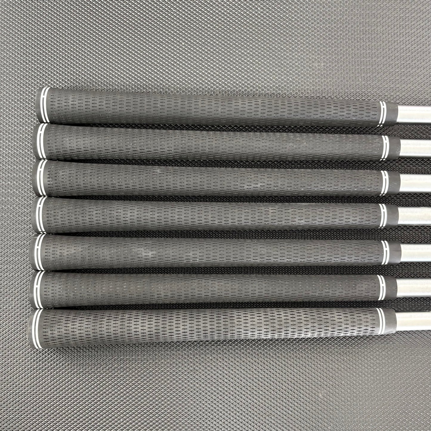 MIZUNO JPX 923 TOUR IRON SET