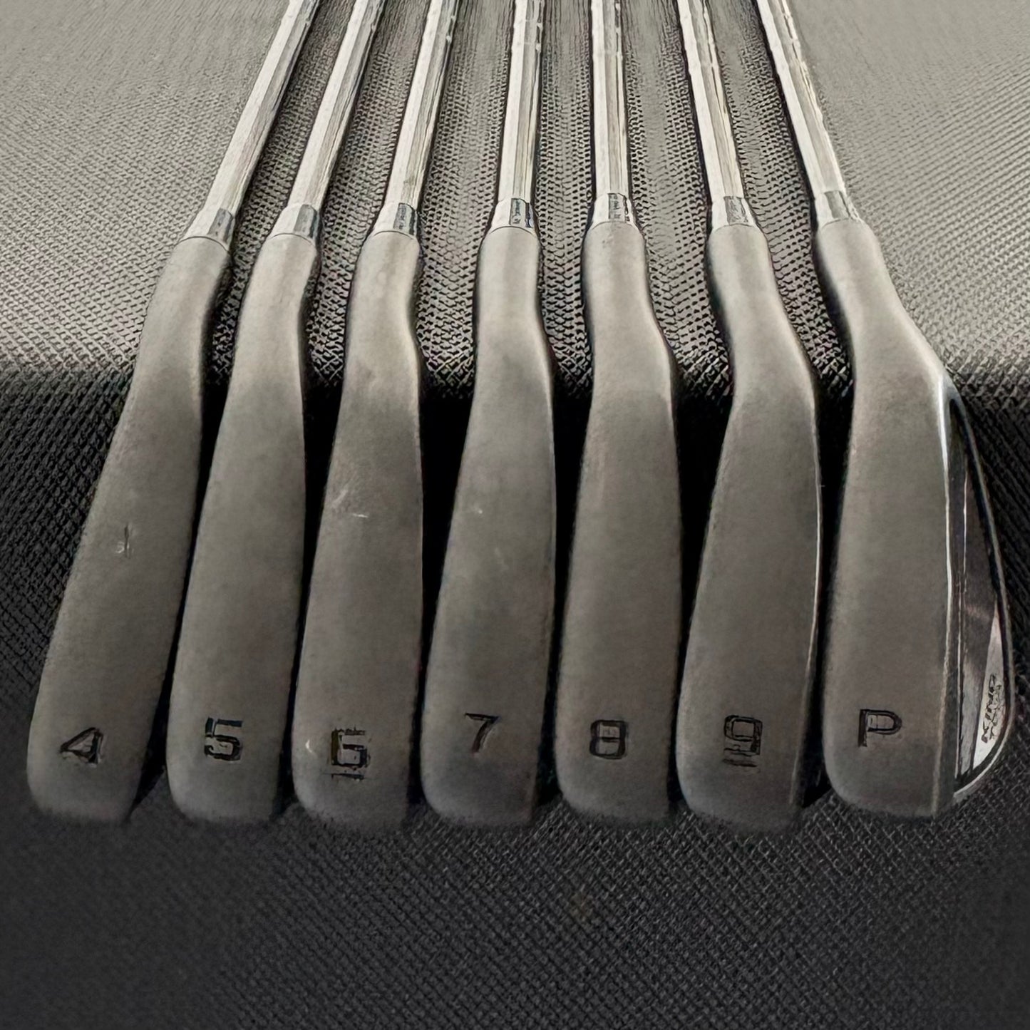 COBRA KING TOUR BLACK 2025 IRON SET