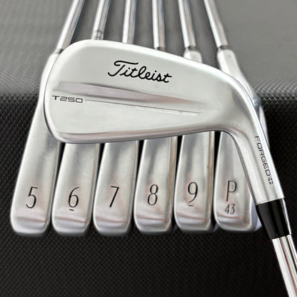 TITLEIST T250 2025 IRON SET