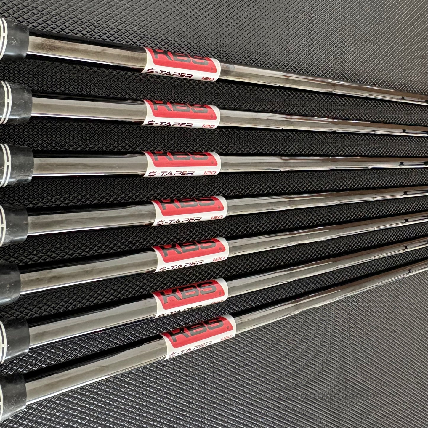 COBRA KING TOUR BLACK 2025 IRON SET