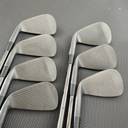 COBRA KING TOUR BLACK 2025 IRON SET