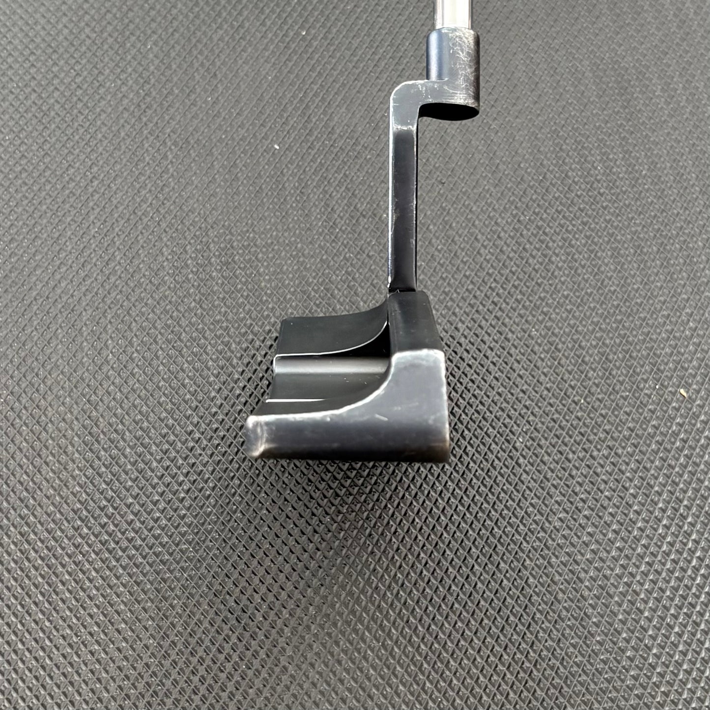 ODYSSEY AI-ONE MILLED ONE WIDE T CH PUTTER (35") + HEADCOVER