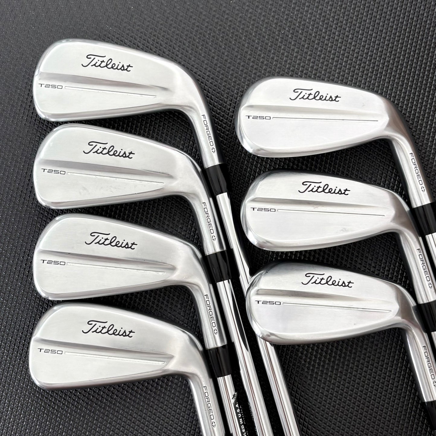 TITLEIST T250 2025 IRON SET