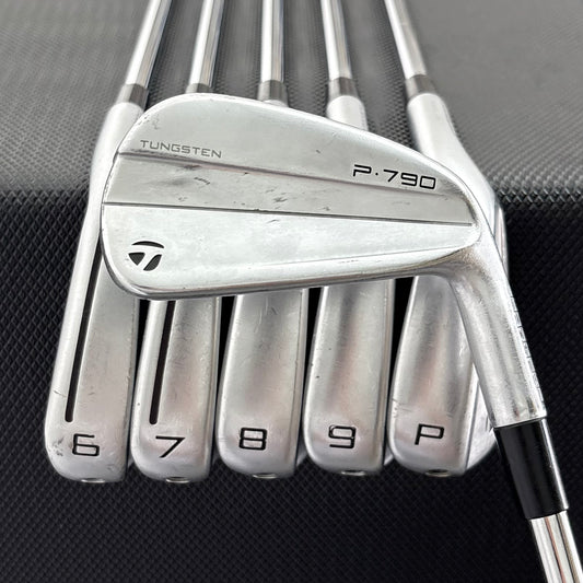 TAYLORMADE P790 2023 IRON SET