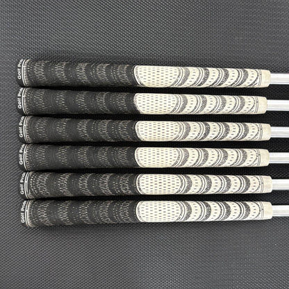 TAYLORMADE P790 2023 IRON SET