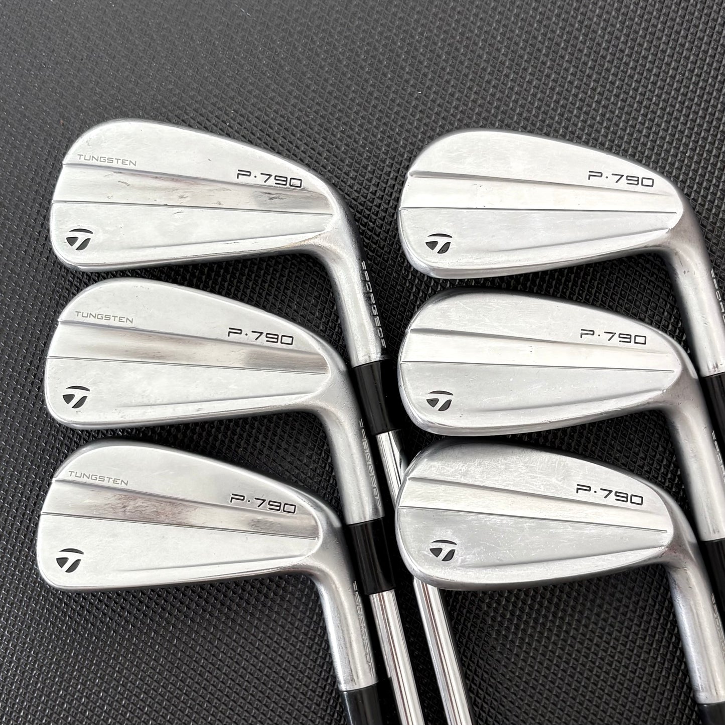 TAYLORMADE P790 2023 IRON SET