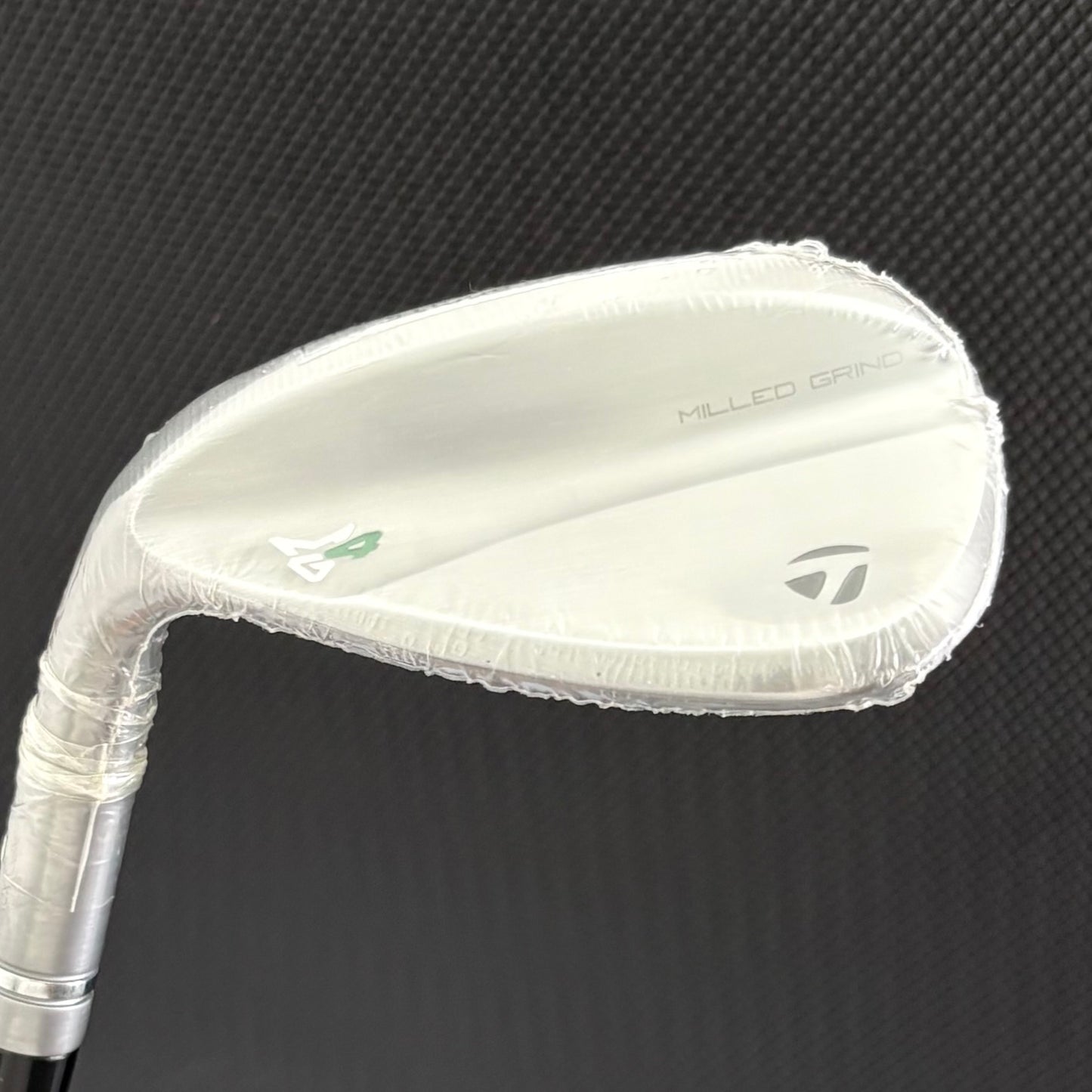 NEW LH TAYLORMADE MILLED GRIND 4 CHROME WEDGE (60 DEGREE)