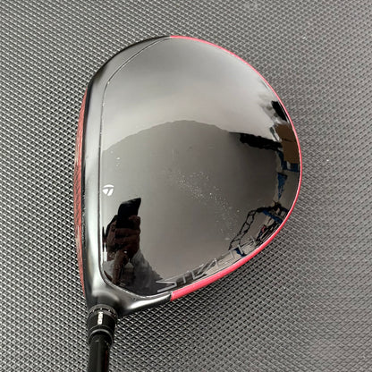 TAYLORMADE STEALTH 2 DRIVER (10.5 DEGREE) + HEADCOVER