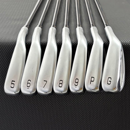 MIZUNO JPX 925 HOT METAL PRO IRON SET