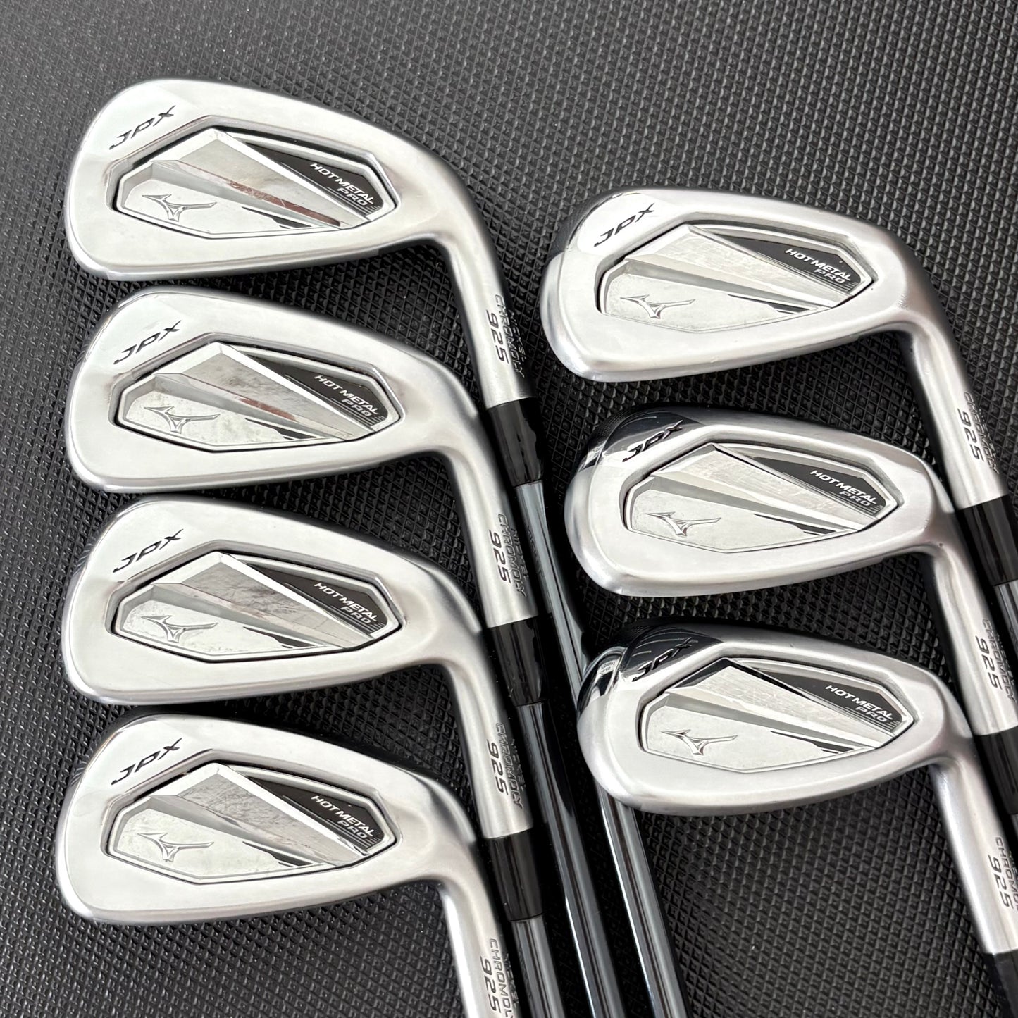 MIZUNO JPX 925 HOT METAL PRO IRON SET