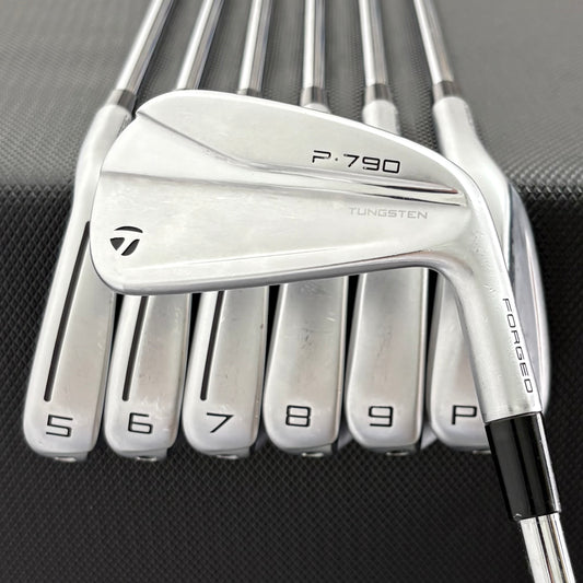 TAYLORMADE P790 2021 IRON SET
