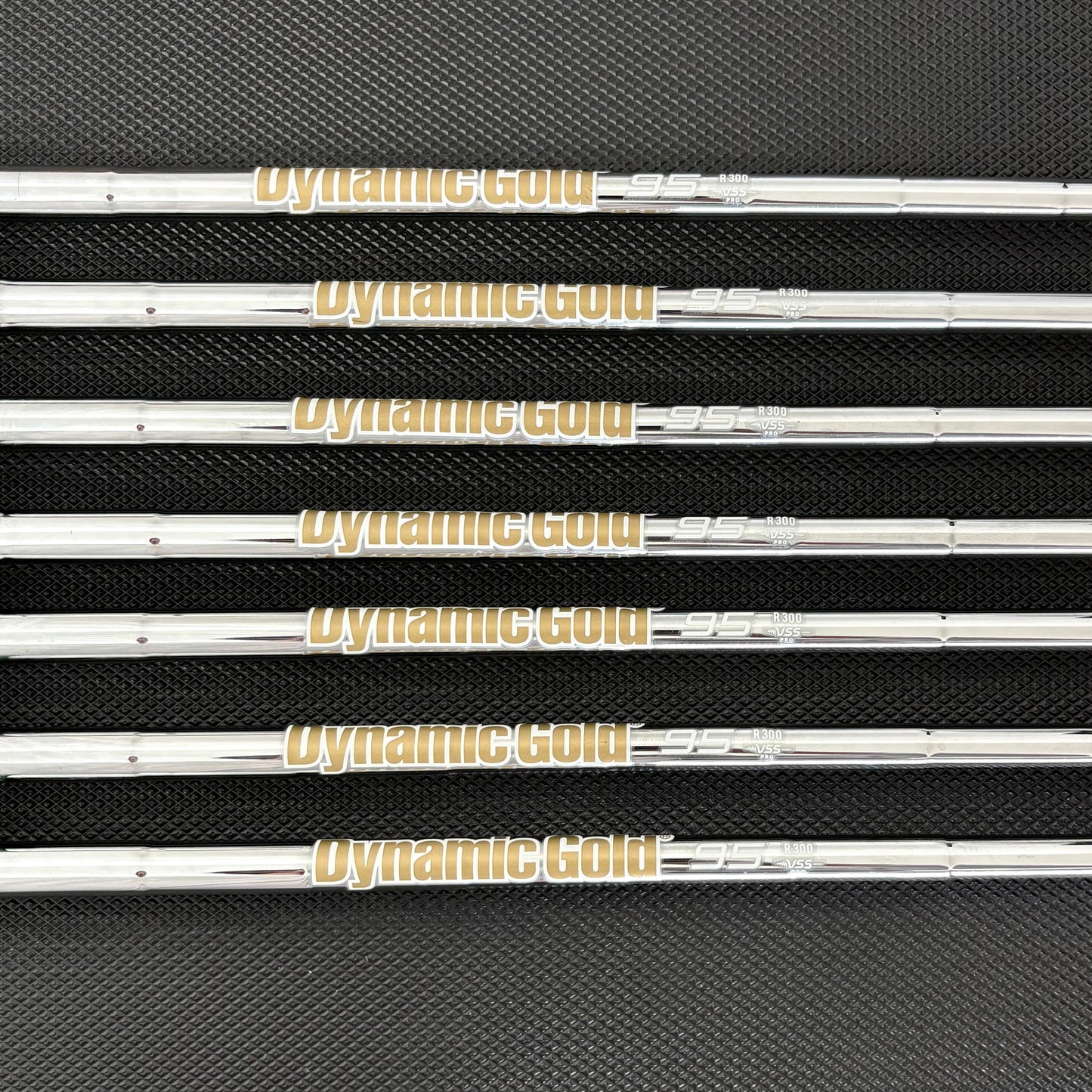 TAYLORMADE P790 2021 IRON SET