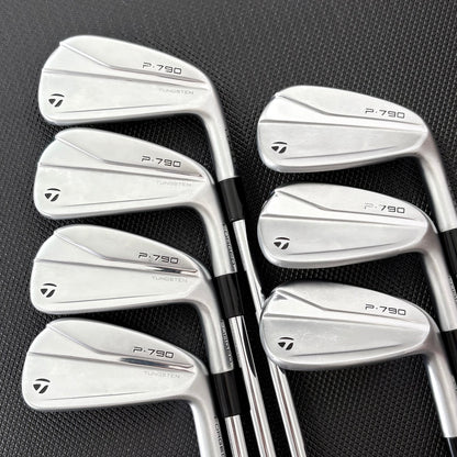 TAYLORMADE P790 2021 IRON SET