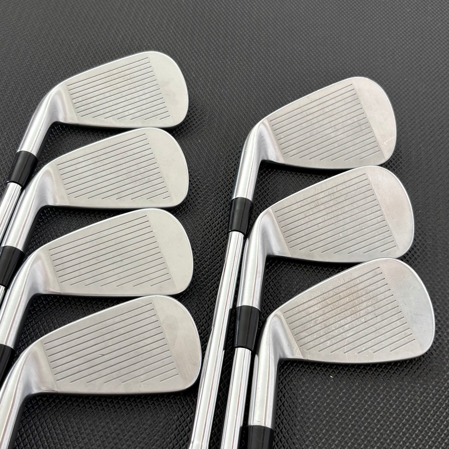 COBRA LIMIT3D IRON SET
