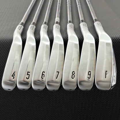 SRIXON ZX4 MKII IRON SET