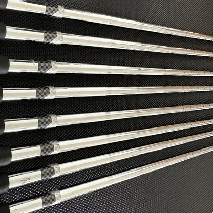 TAYLORMADE BURNER PLUS IRON SET