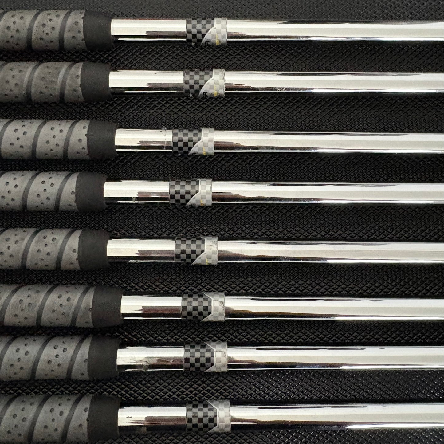 TAYLORMADE BURNER PLUS IRON SET