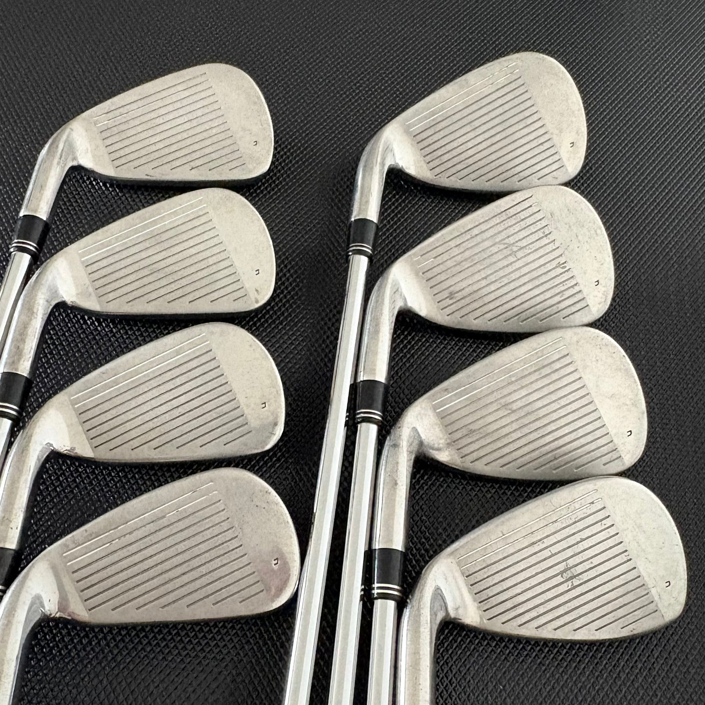 TAYLORMADE BURNER PLUS IRON SET
