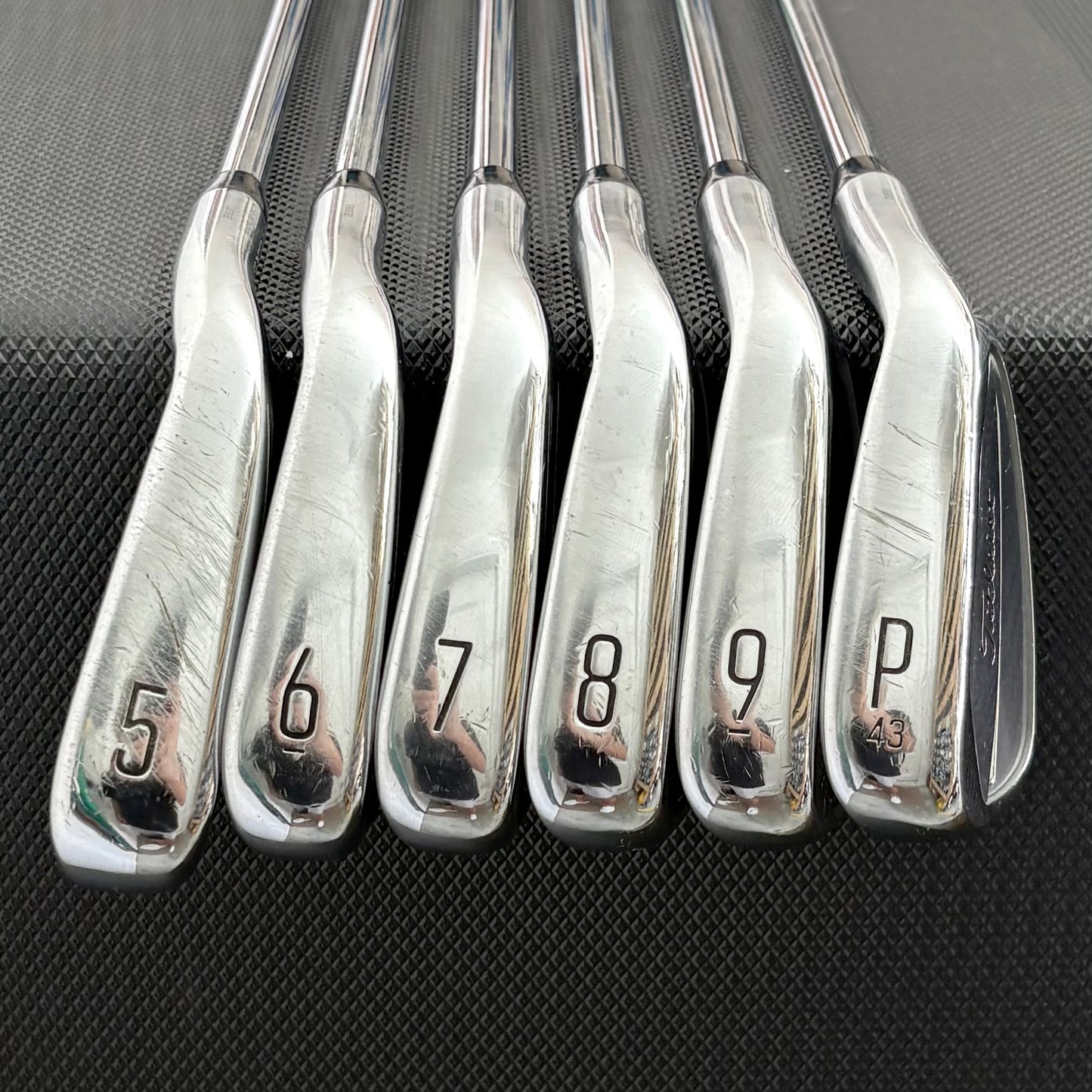 TITLEIST T350/T200 2023 COMBO IRON SET