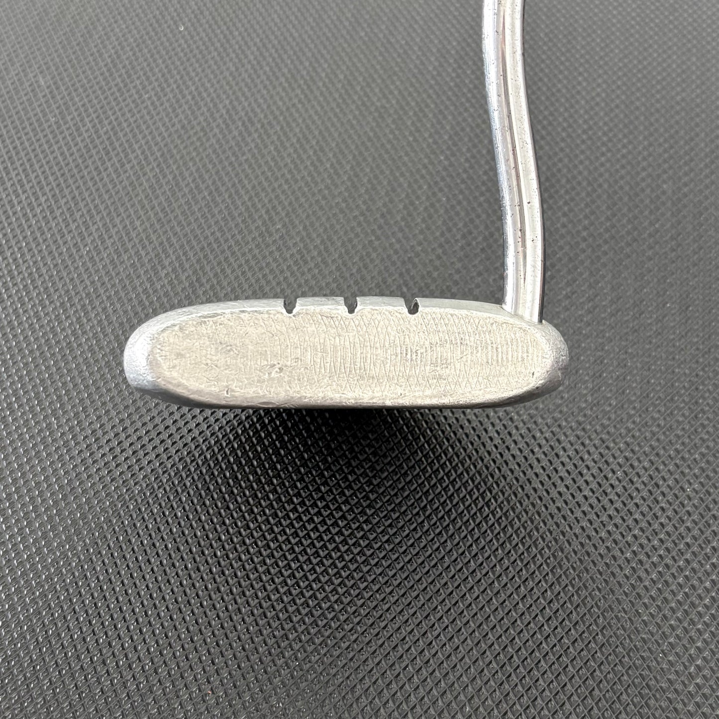 SCOTTY CAMERON CALIENTE GRAND PUTTER (35”)