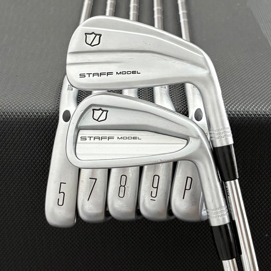 WILSON STAFF MODEL XB/CB 2026 COMBO IRON SET