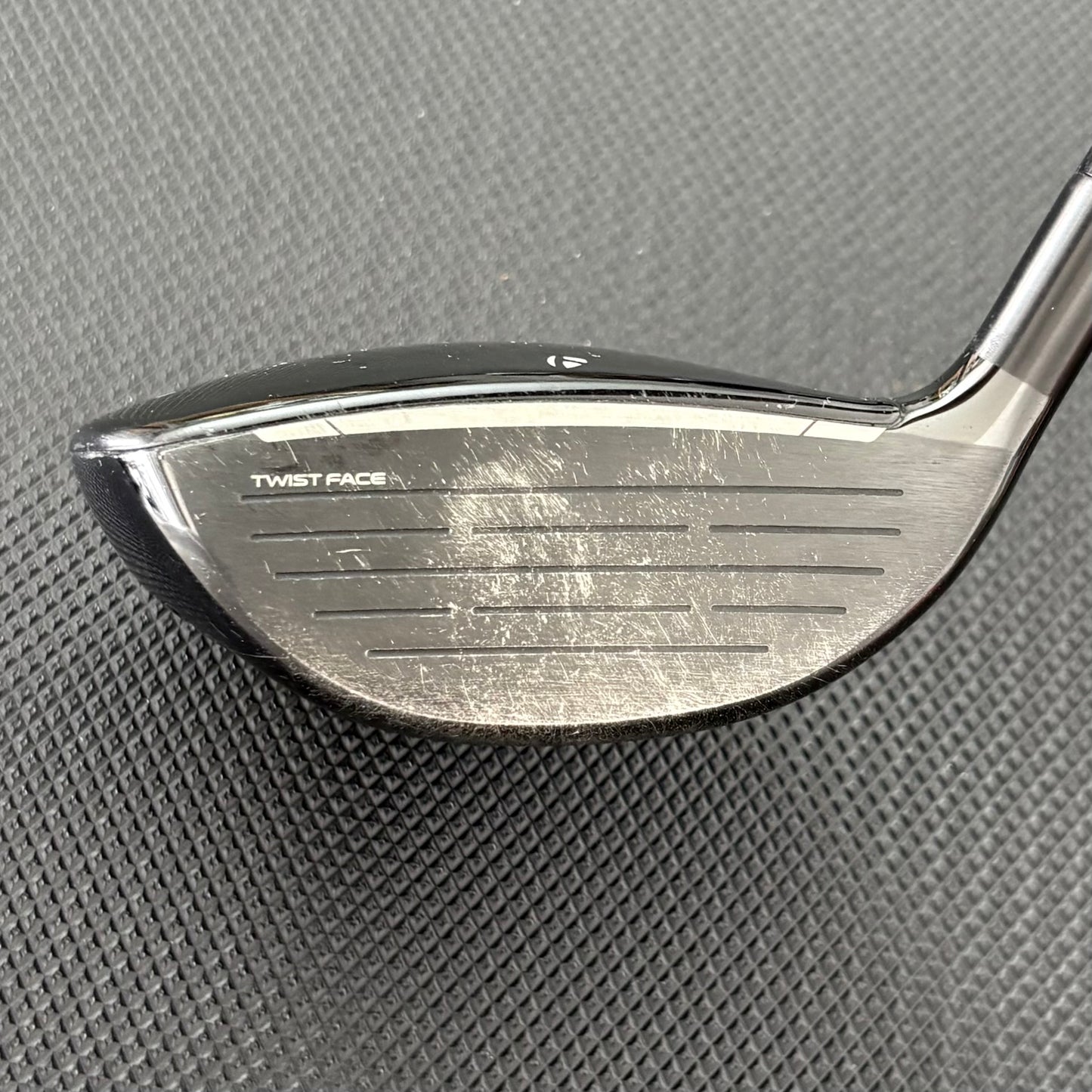 TAYLORMADE QI10 7 WOOD (21 DEGREE) + HEADCOVER