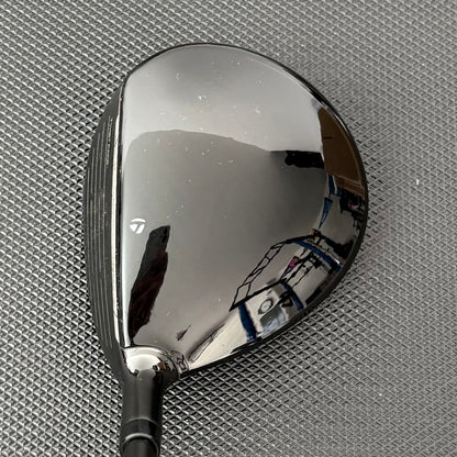 TAYLORMADE QI10 7 WOOD (21 DEGREE) + HEADCOVER