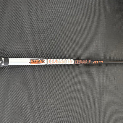 TAYLORMADE QI10 7 WOOD (21 DEGREE) + HEADCOVER