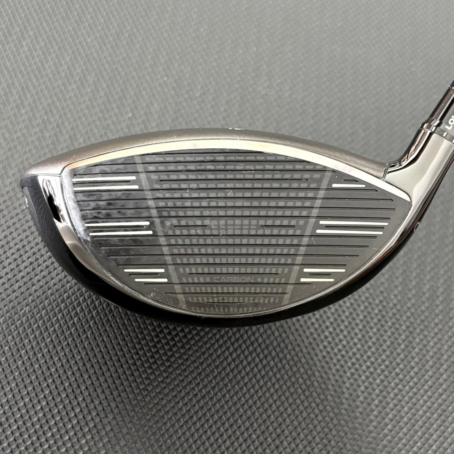 TAYLORMADE QI4D DRIVER (9 DEGREE) + HEADCOVER