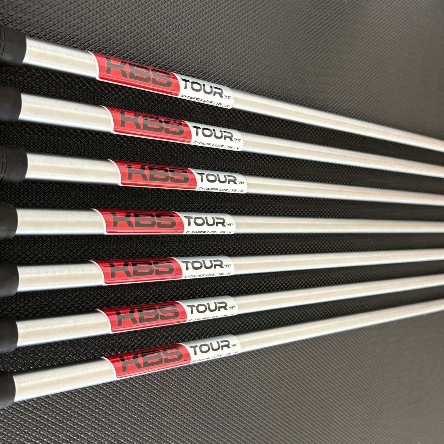 TITLEIST T200/T150 2023 COMBO IRON SET