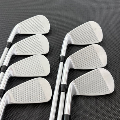 TITLEIST T200/T150 2023 COMBO IRON SET