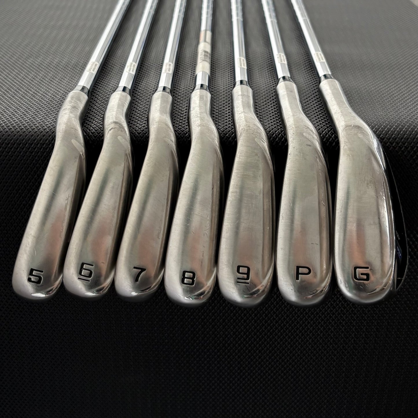 COBRA AEROJET ONE LENGTH IRON SET
