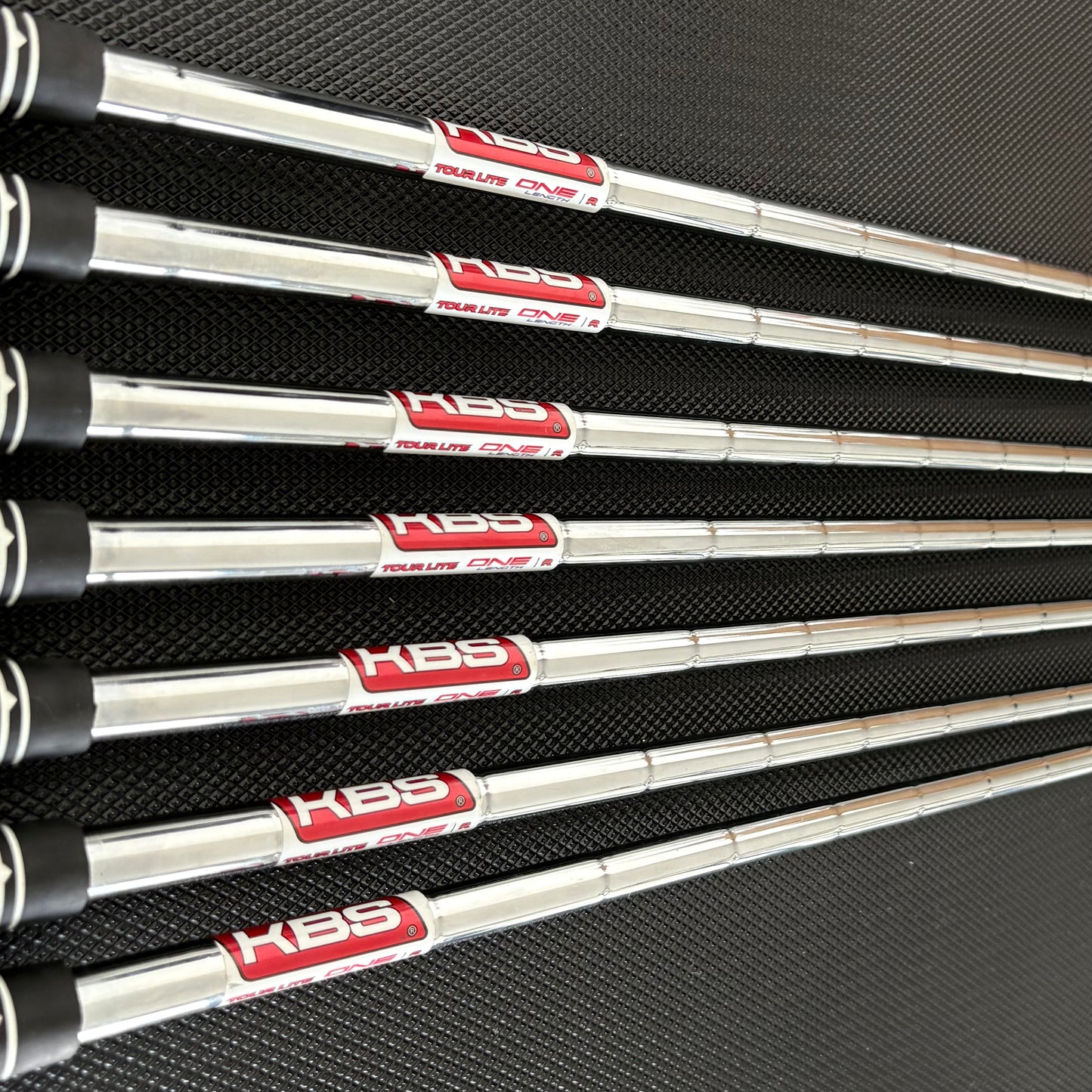 COBRA AEROJET ONE LENGTH IRON SET