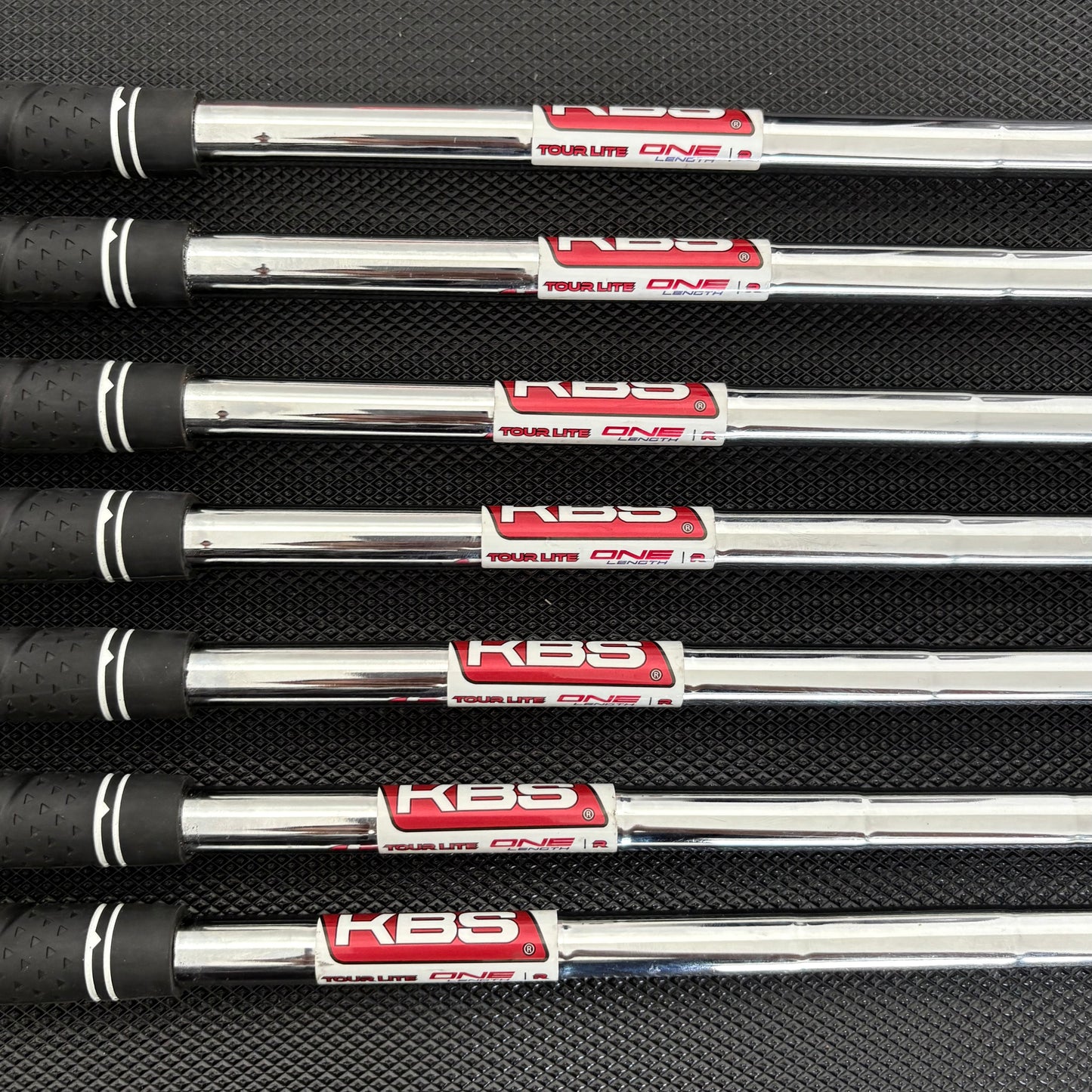 COBRA AEROJET ONE LENGTH IRON SET