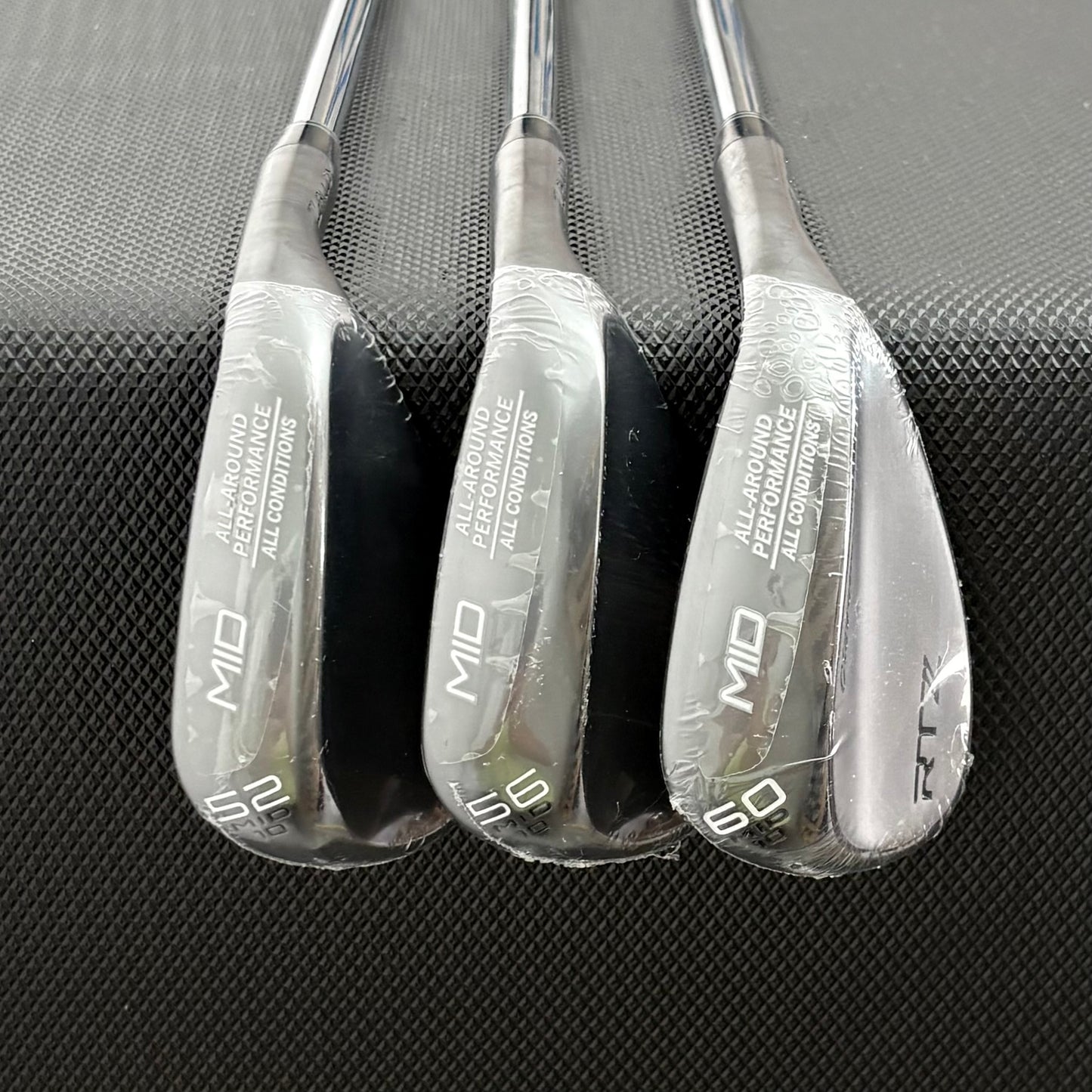 NEW CLEVELAND RTZ BLACK SATIN WEDGE SET