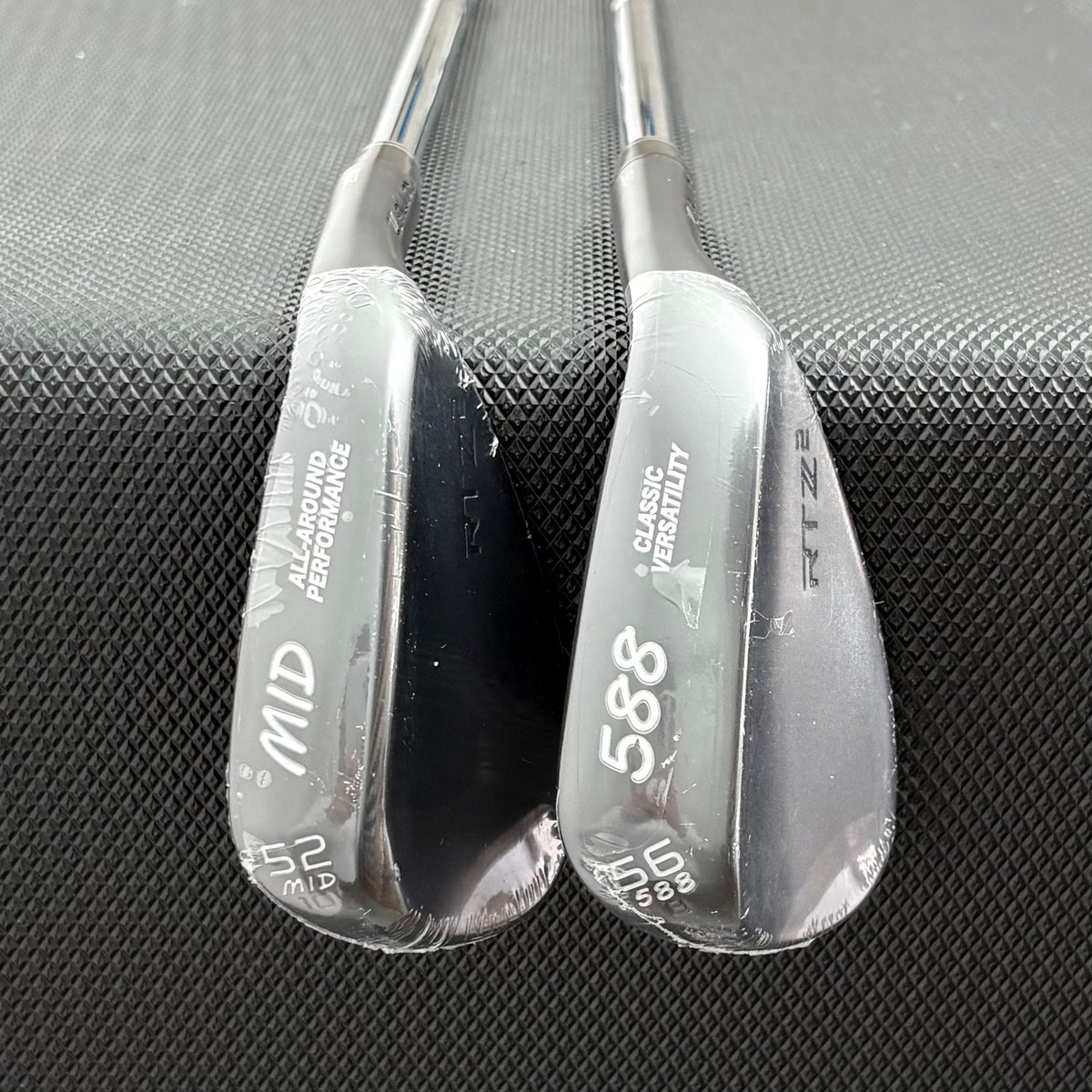 NEW CLEVELAND RTZ 2 BLACK SATIN WEDGE SET