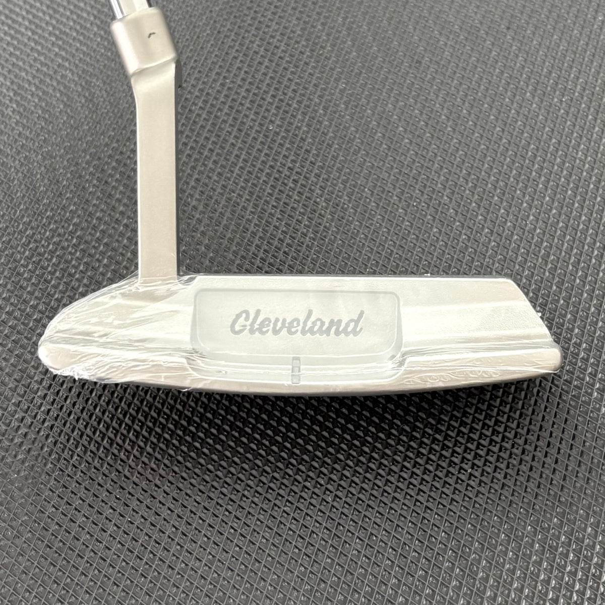 NEW CLEVELAND HB SOFT 2 PUTTER (35") + HEADCOVER