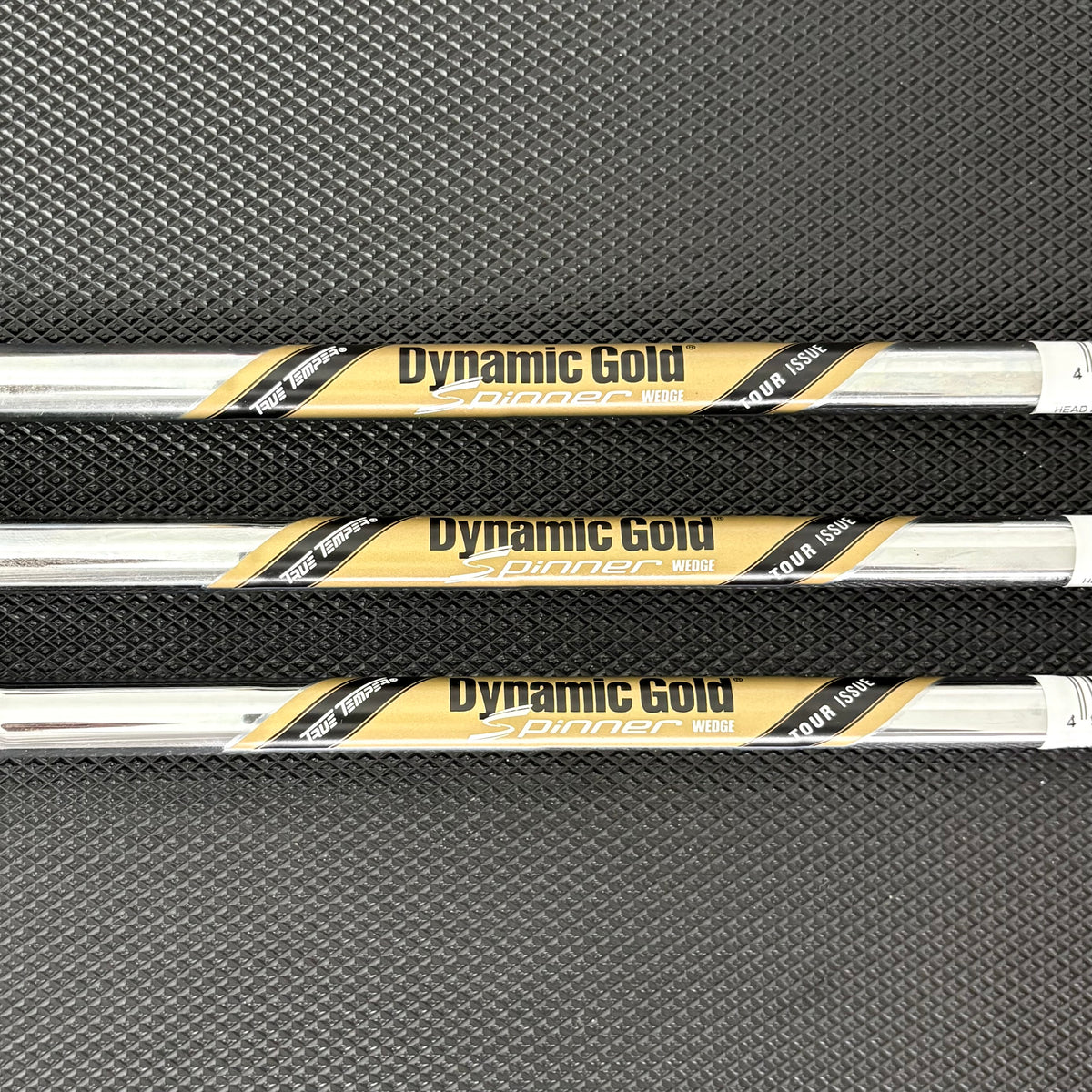 NEW CLEVELAND RTZ 2 TOUR SATIN WEDGE SET