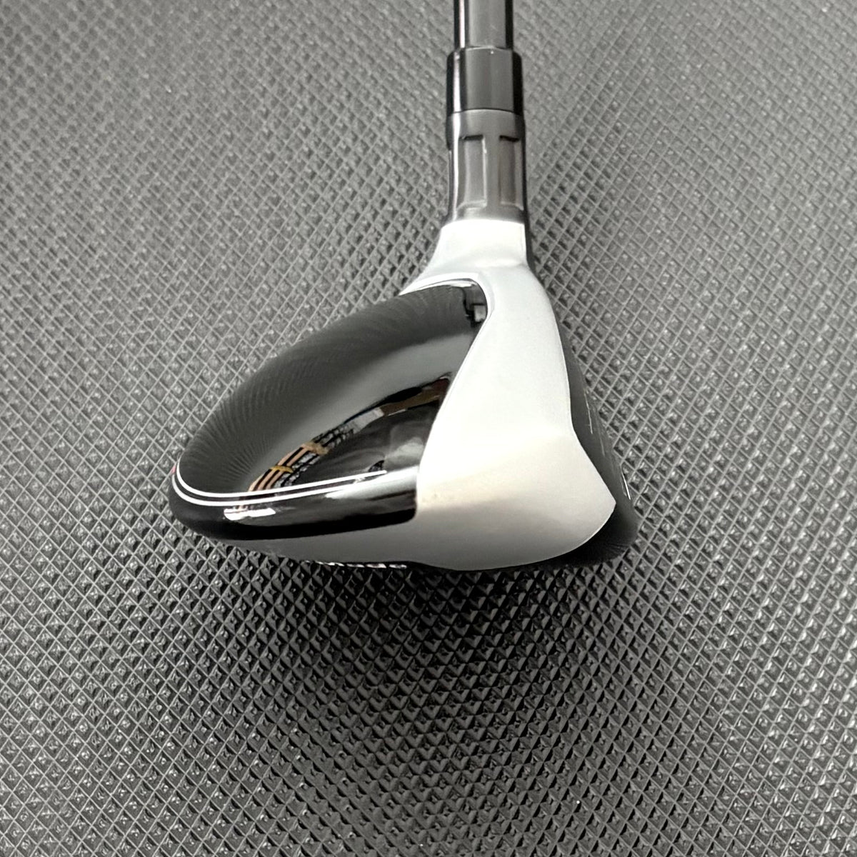 TAYLORMADE M4 RESCUE 5 HYBRID (25 DEGREE) + HEADCOVER