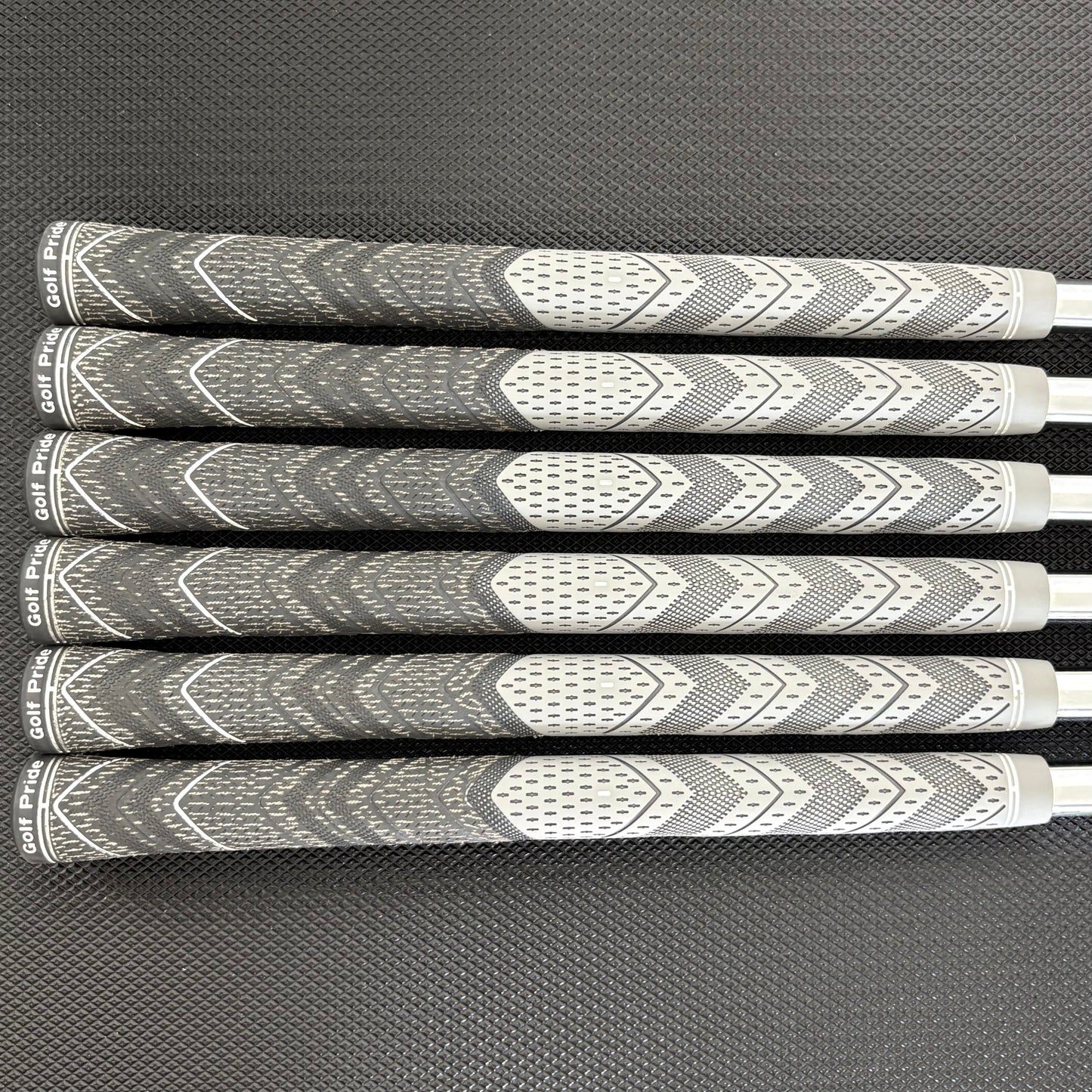 TAYLORMADE P7MC 2023 IRON SET